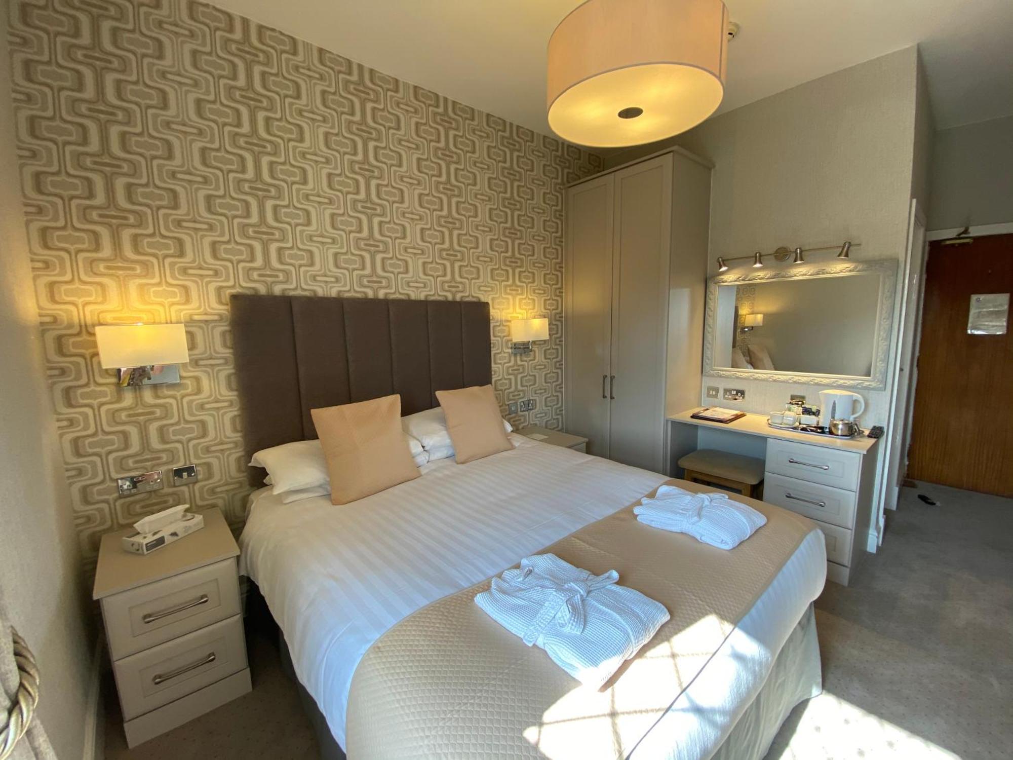 Bedford Hotel Lytham St Annes Room photo